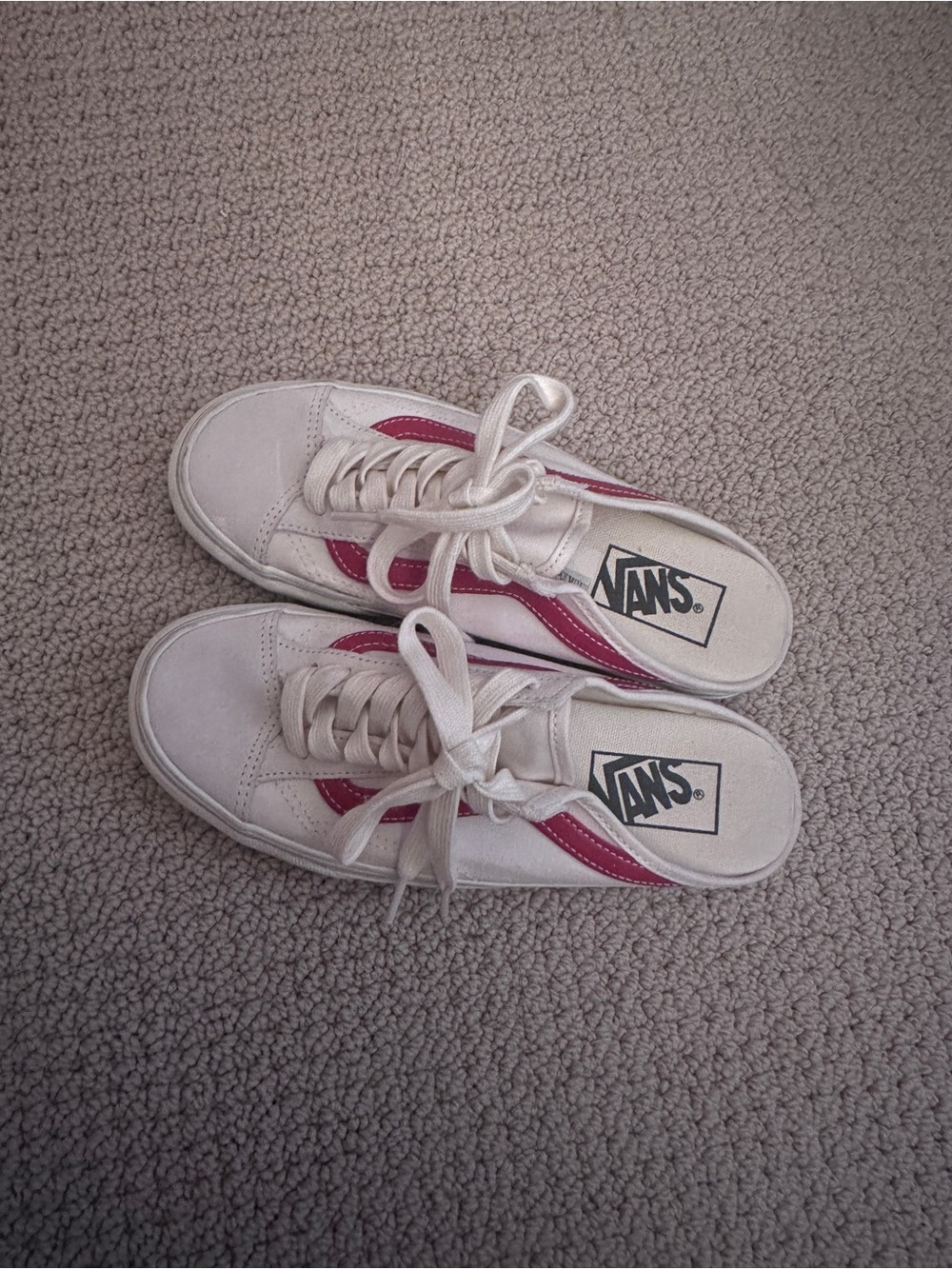 Vans Style 36 Slip on/Mule in red stripe